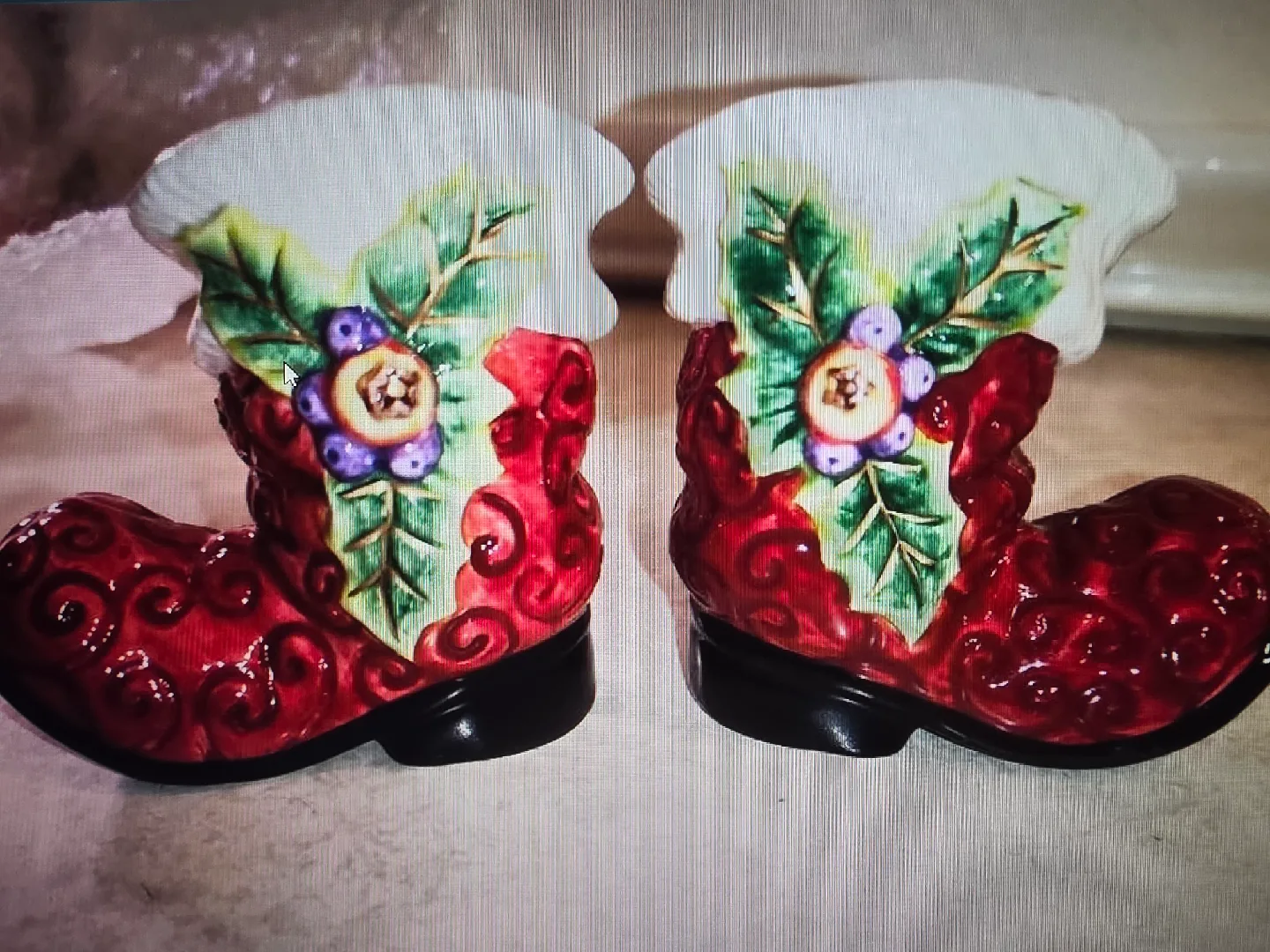 fitz and floyed Santa Boot Salt & Pepper Shakers thumbnail