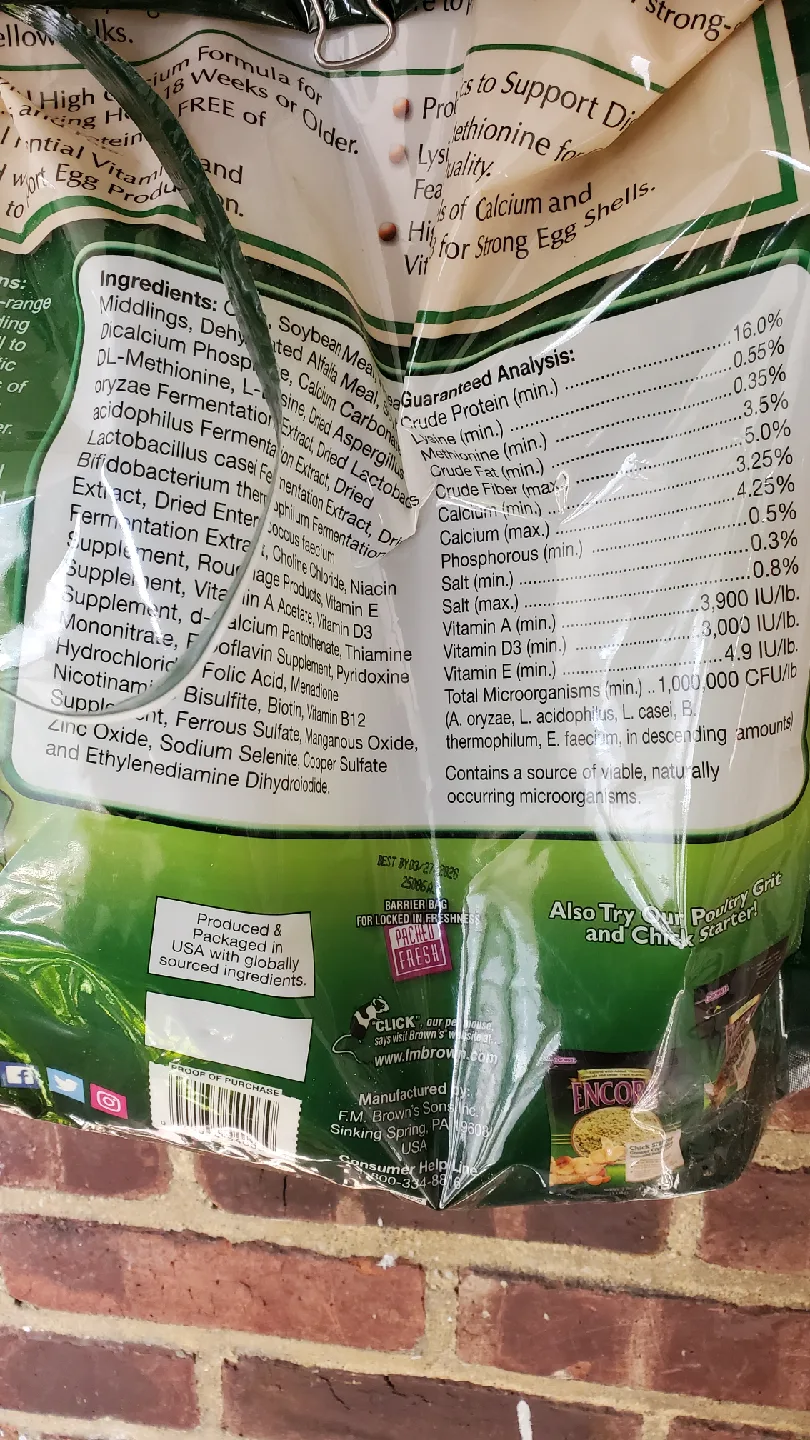 Layer Booster Poultry Daily Feed image indicator(2)