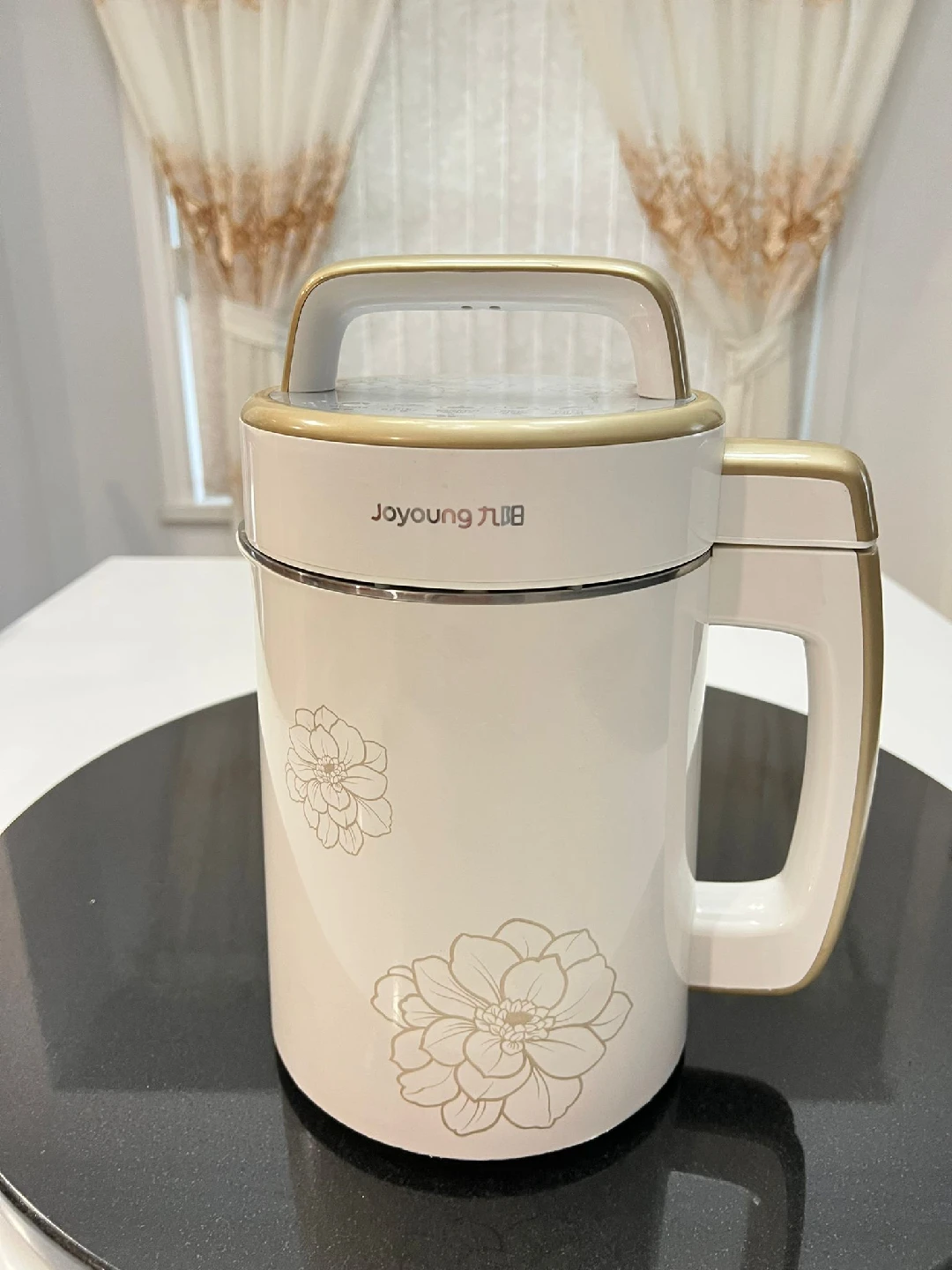 Joyoung Soy Milk Maker