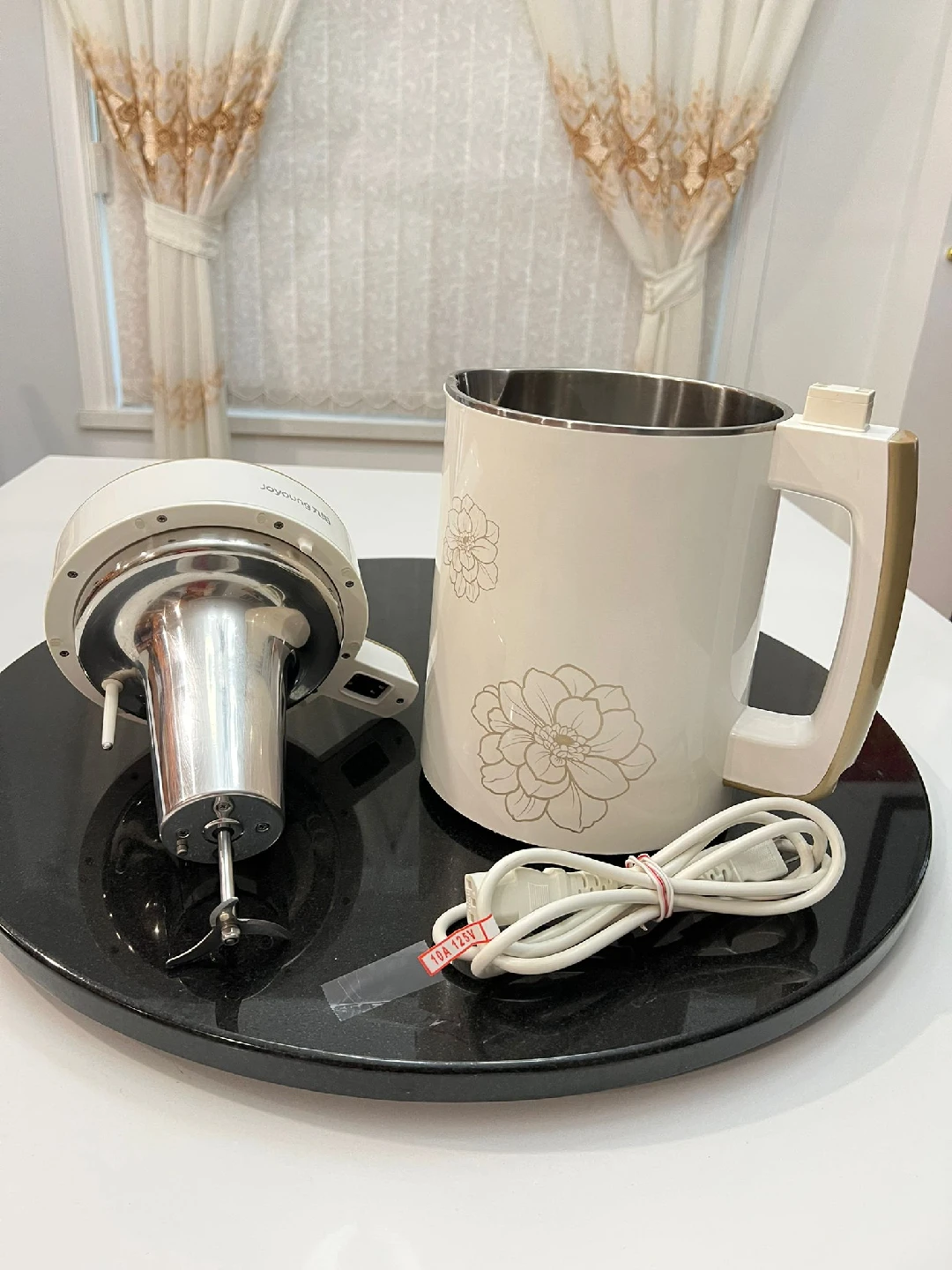 Joyoung Soy Milk Maker - photo 3