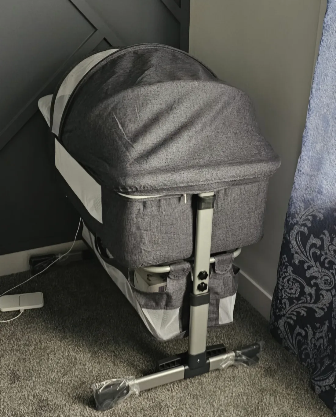 Grey Bedside Bassinet. New in the box image indicator(2)