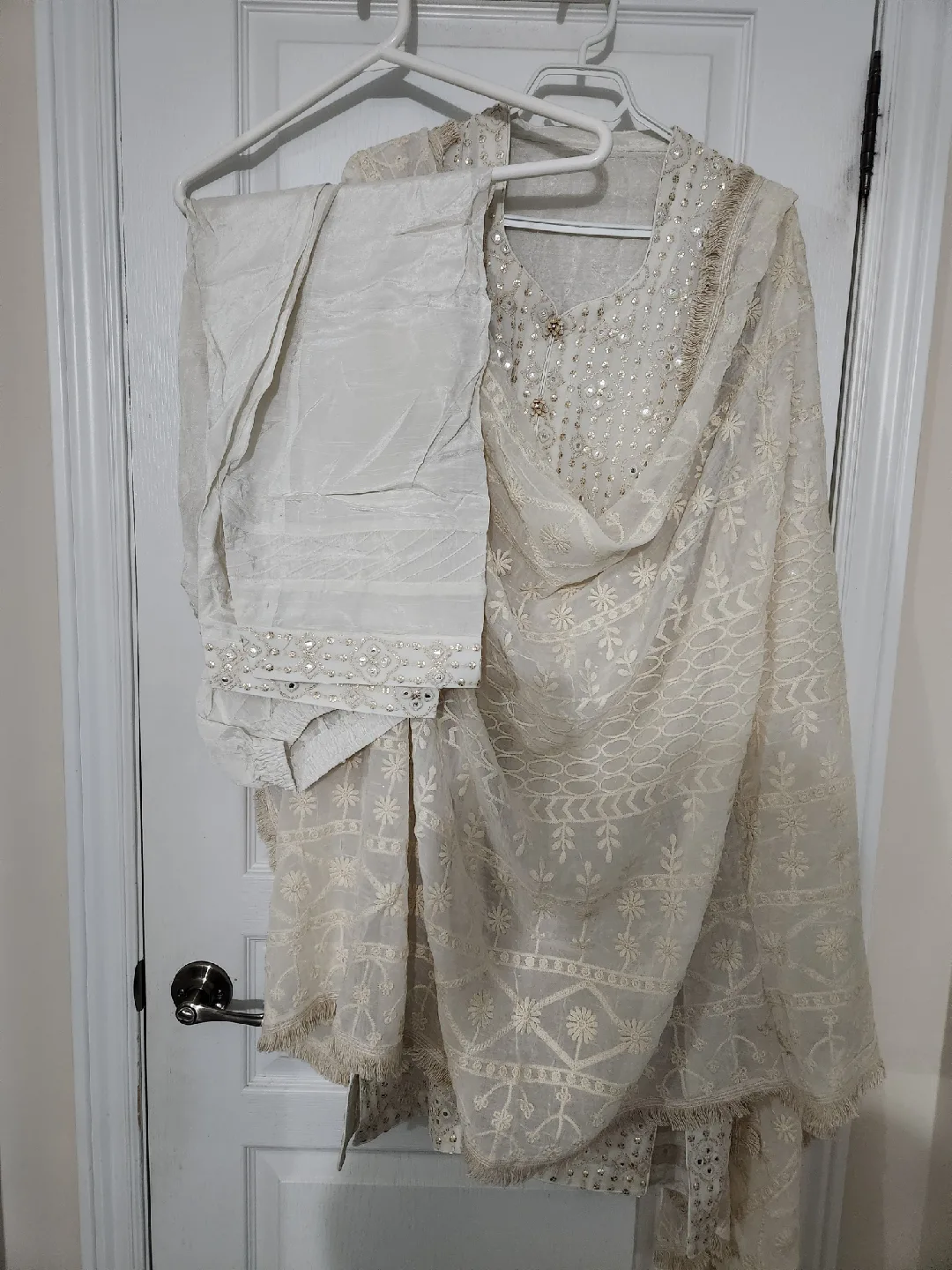 Cream Embroidered Shalwar Kameez image indicator(3)