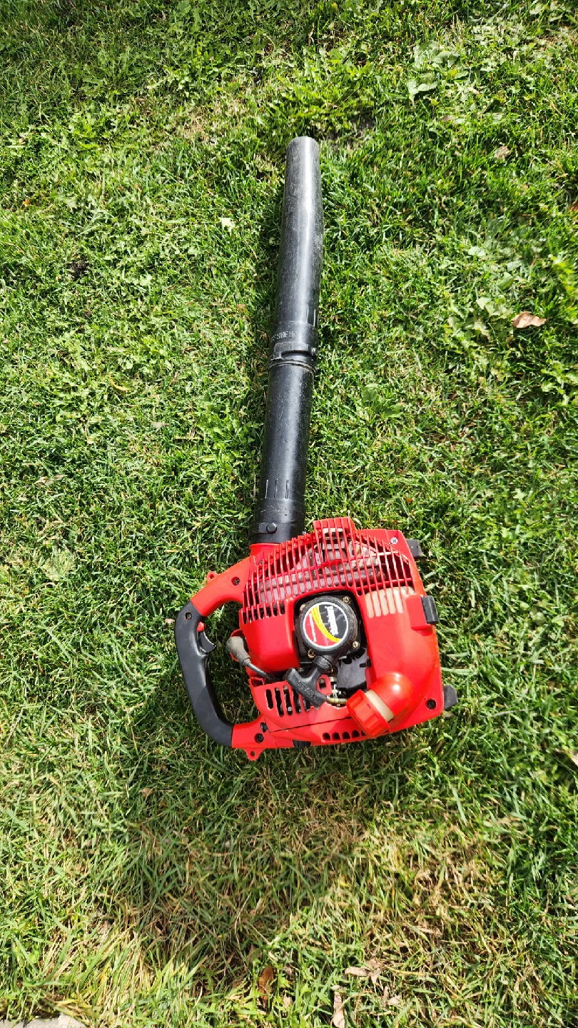 Shindaiwa Red Gas Leaf Blower image indicator(4)