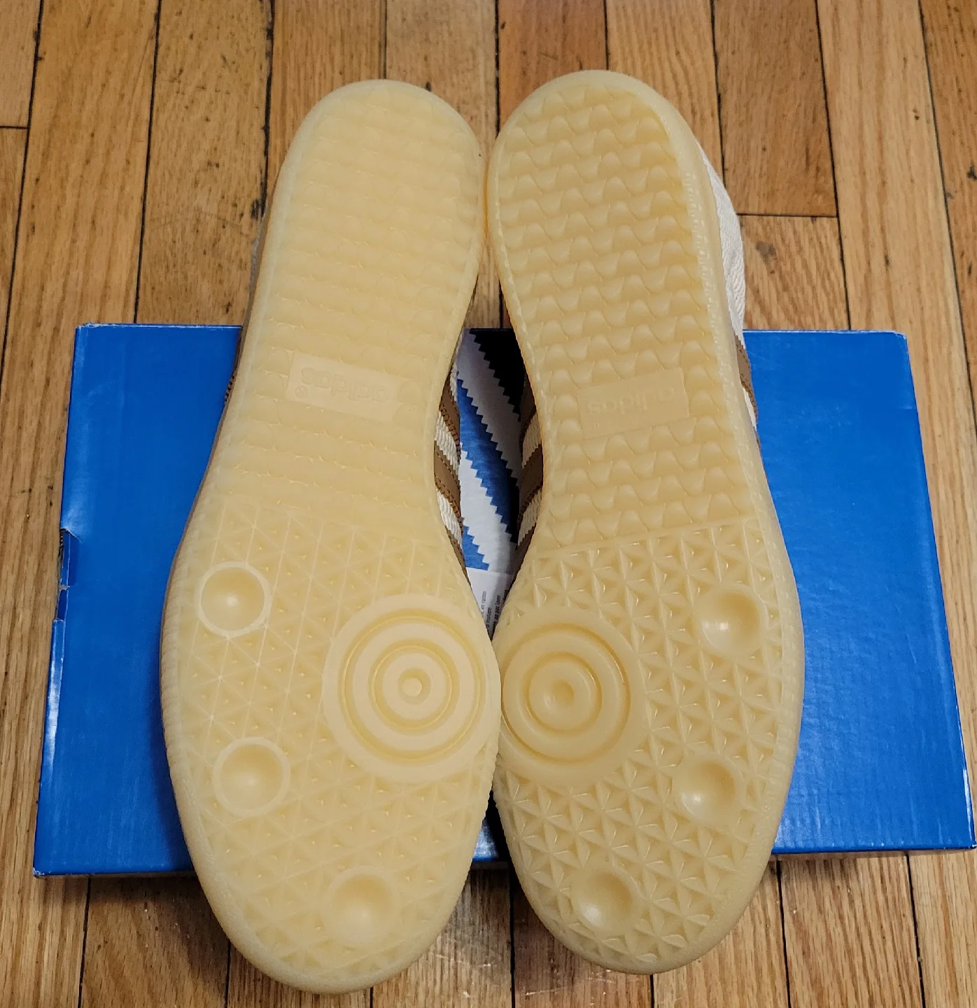 Adidas Samba OG Shoes US 9.5 image indicator(2)