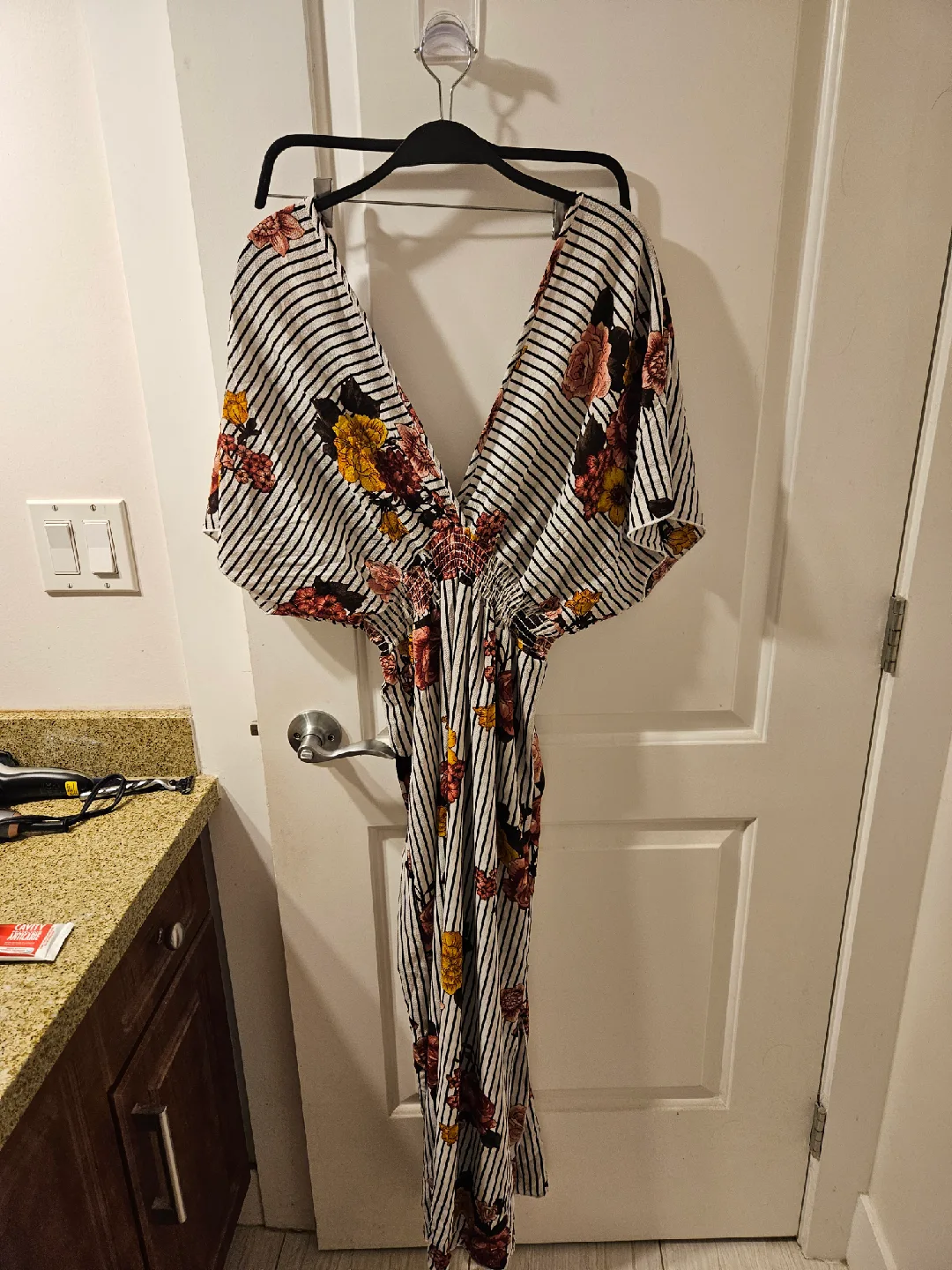Floral Striped Maxi Dress 🧡 image indicator(2)