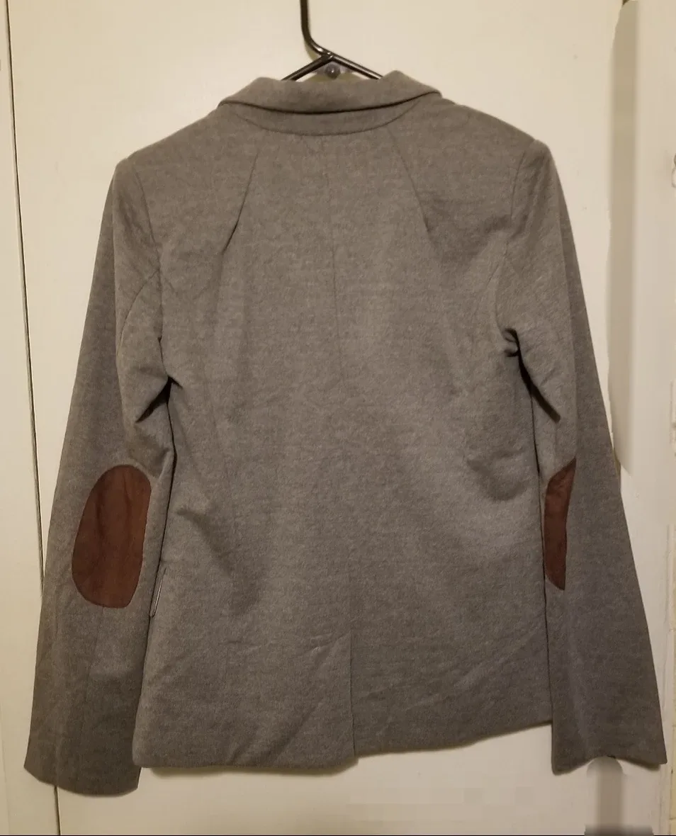 NWT Love Tree Women's Gray Blazer  - Size Medium image indicator(3)