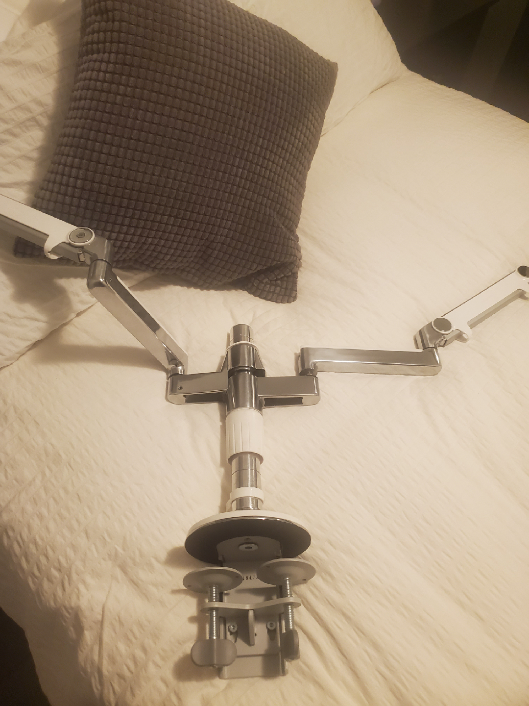 Humanspace Dual Monitor Desk mount - photo 2