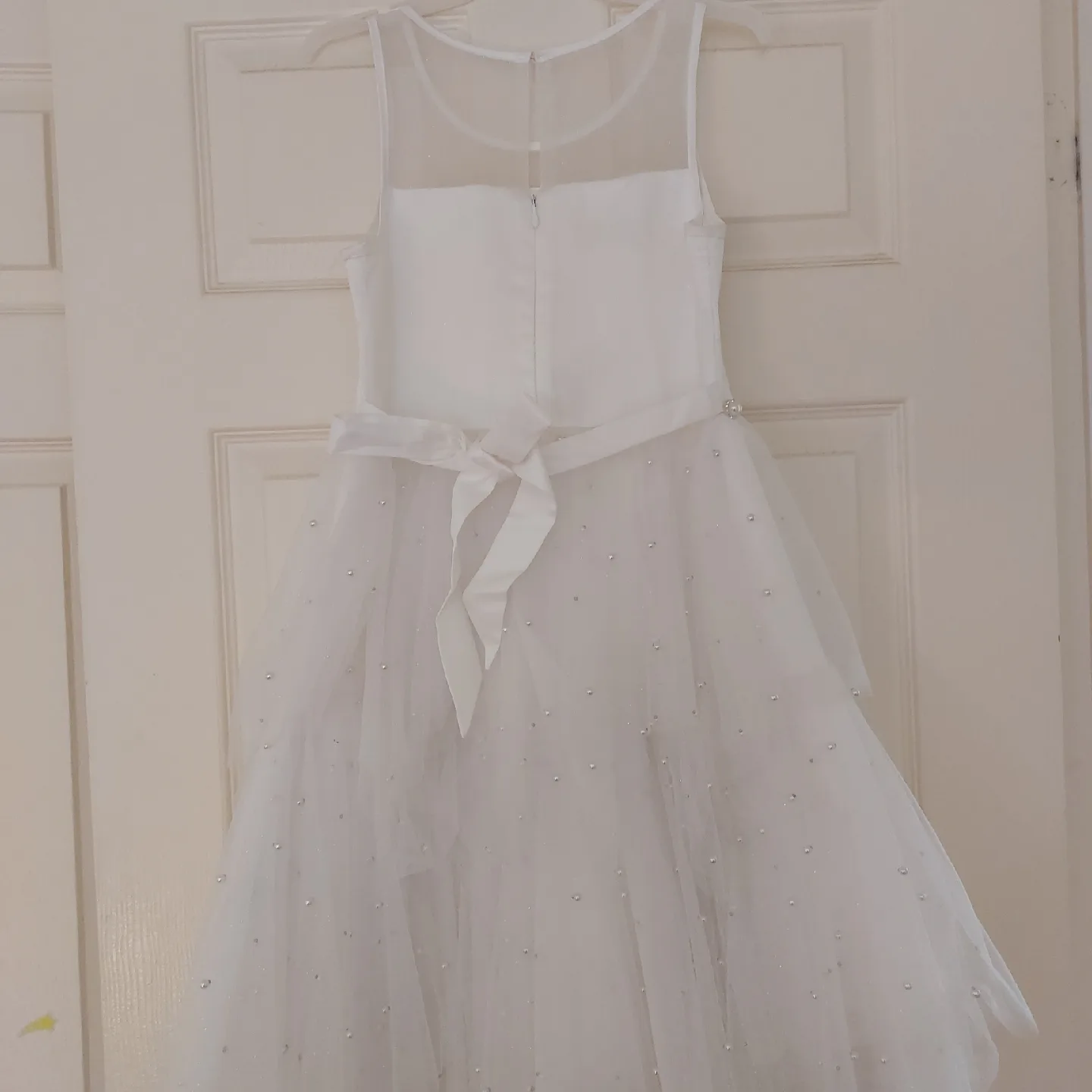 White Dress Size 12 image indicator(2)