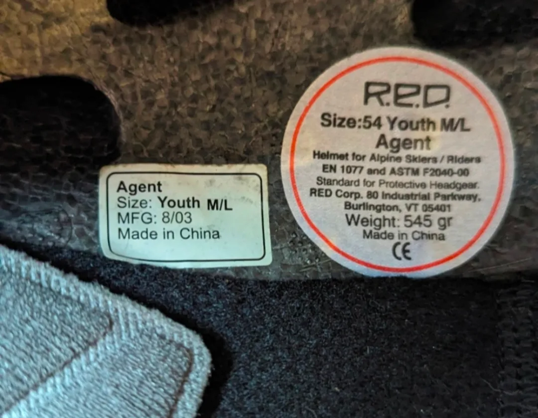 RED Agent Youth M/L Ski Helmet image indicator(4)