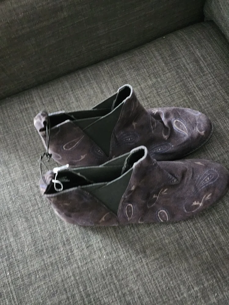 George Paisley Print Heeled Booties - Size 8 image indicator(2)