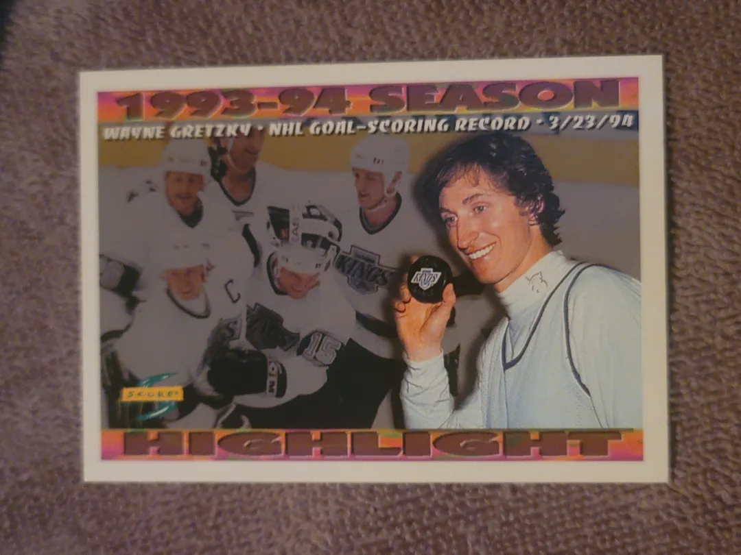 Wayne Gretzky 1993-94 Pinnacle Hockey Card thumbnail