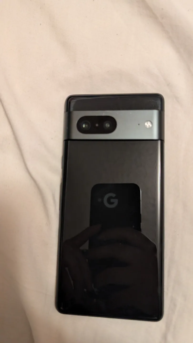 Black Google Pixel 7 Phone 128GB 5G, good condition image indicator(3)