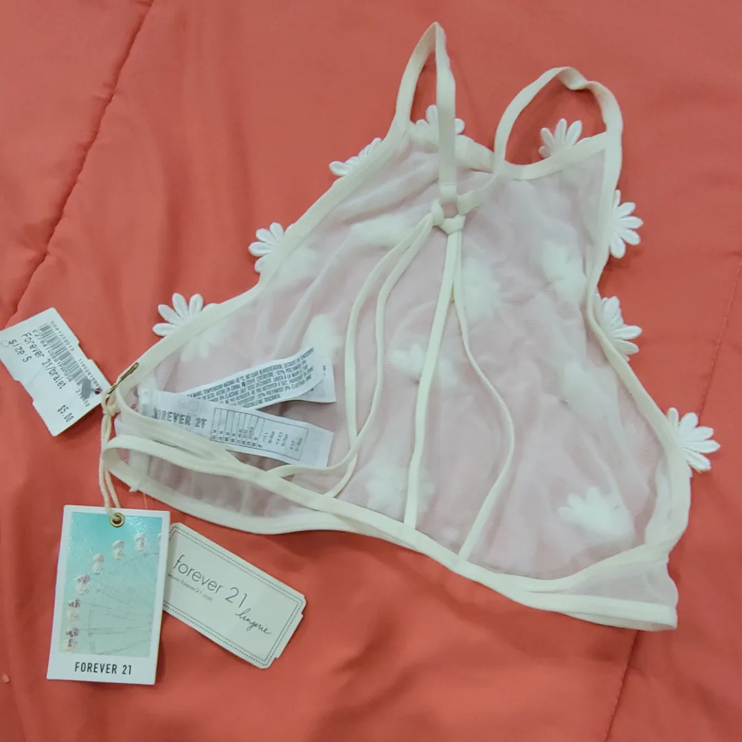 Forever 21 Lingerie Top - Size S image indicator(2)