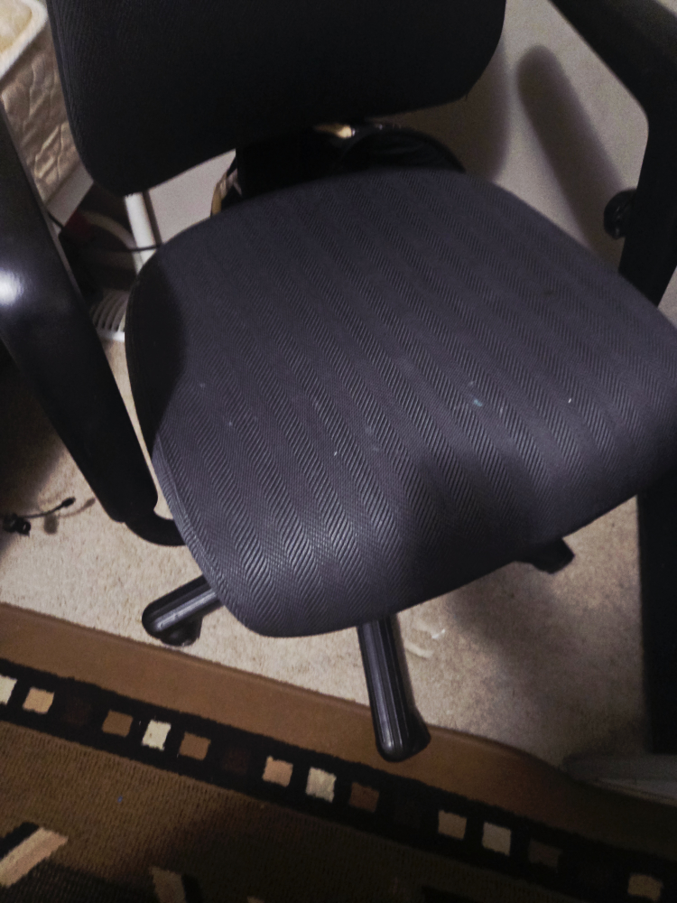 Computer desk / office chair - photo 5