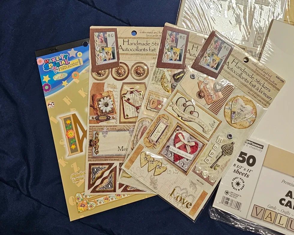 Scrapbooking Kit Bundle image indicator(3)