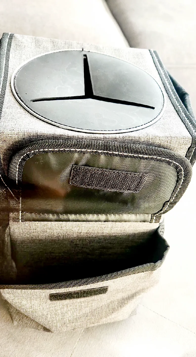 Automotive Trash Can with Lid & Storage image indicator(2)