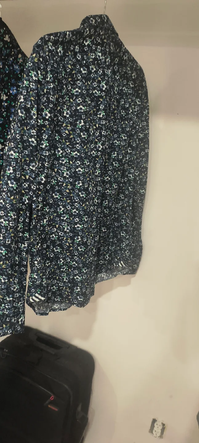 Marks & Spencer Floral Print Shirt - Size L image indicator(3)