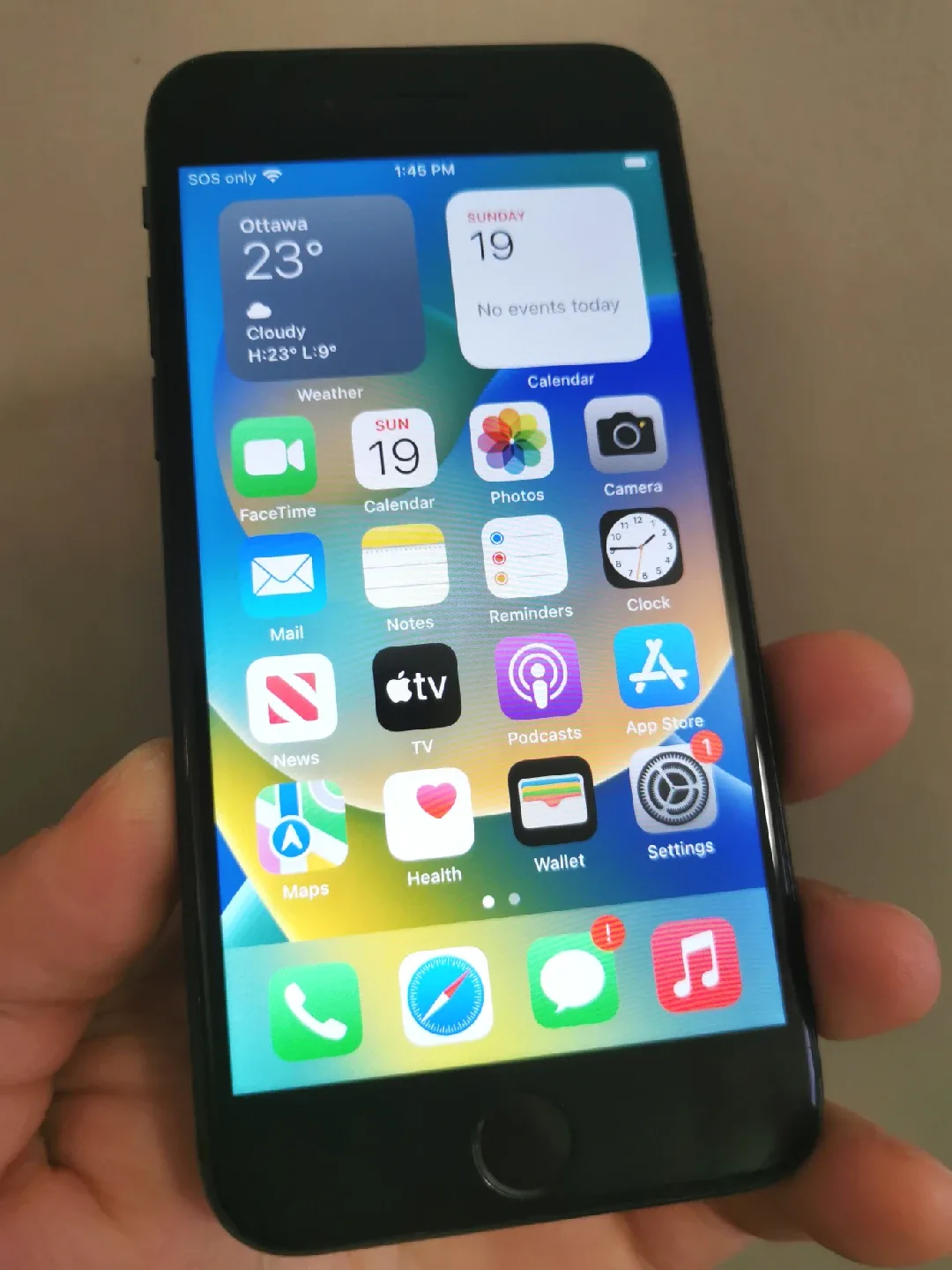 iPhone 8 64G Unlocked 97% battery health