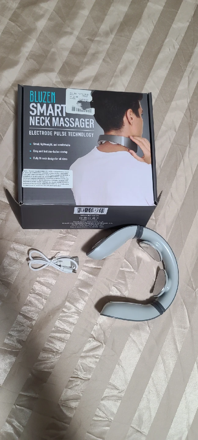 Bluzen Smart Neck Massager - Electrode Pulse Technology - photo 5