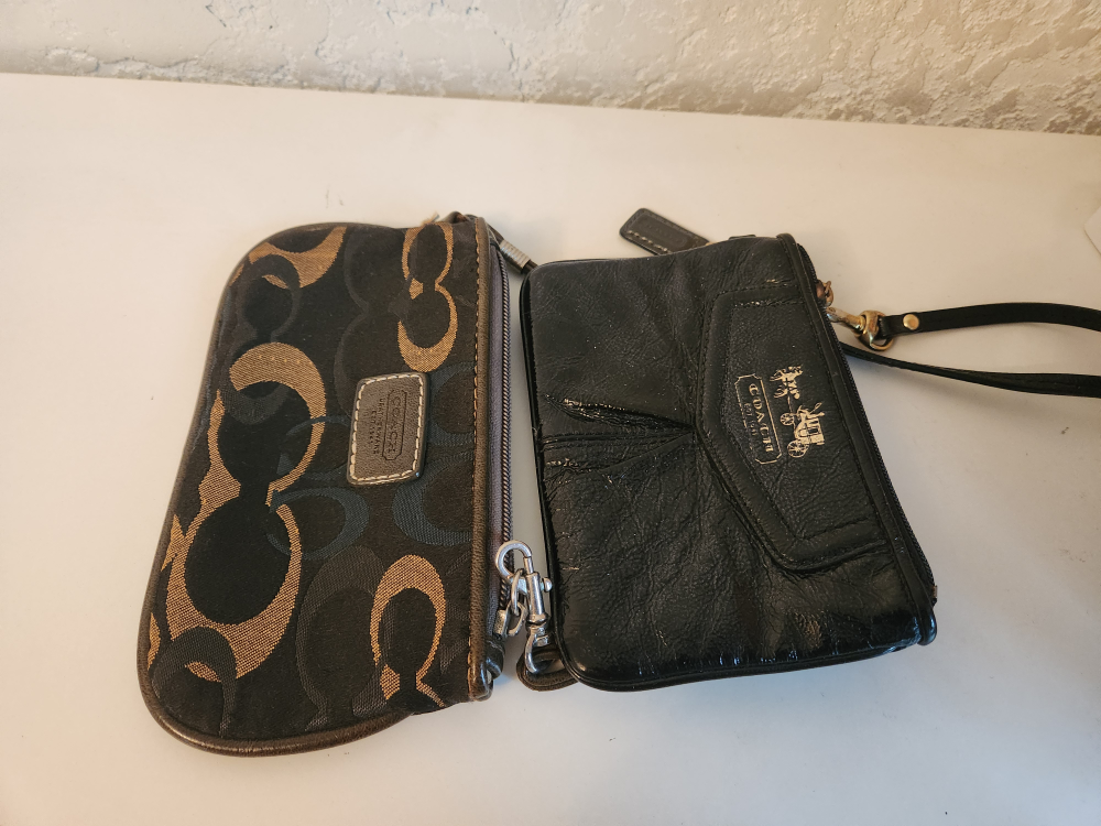Coach Wristlet Duo - photo 4
