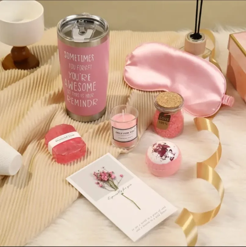 Lunaire Spa Gift Set For The Gorgeous ladies image indicator(6)