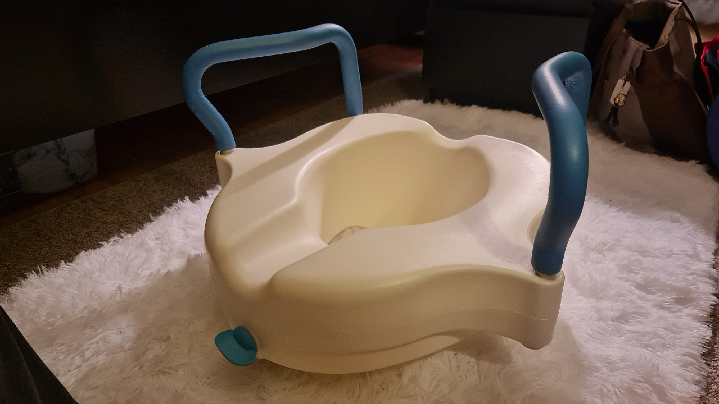 Victoria Bay Raised Toilet Seat with Handles - photo 5
