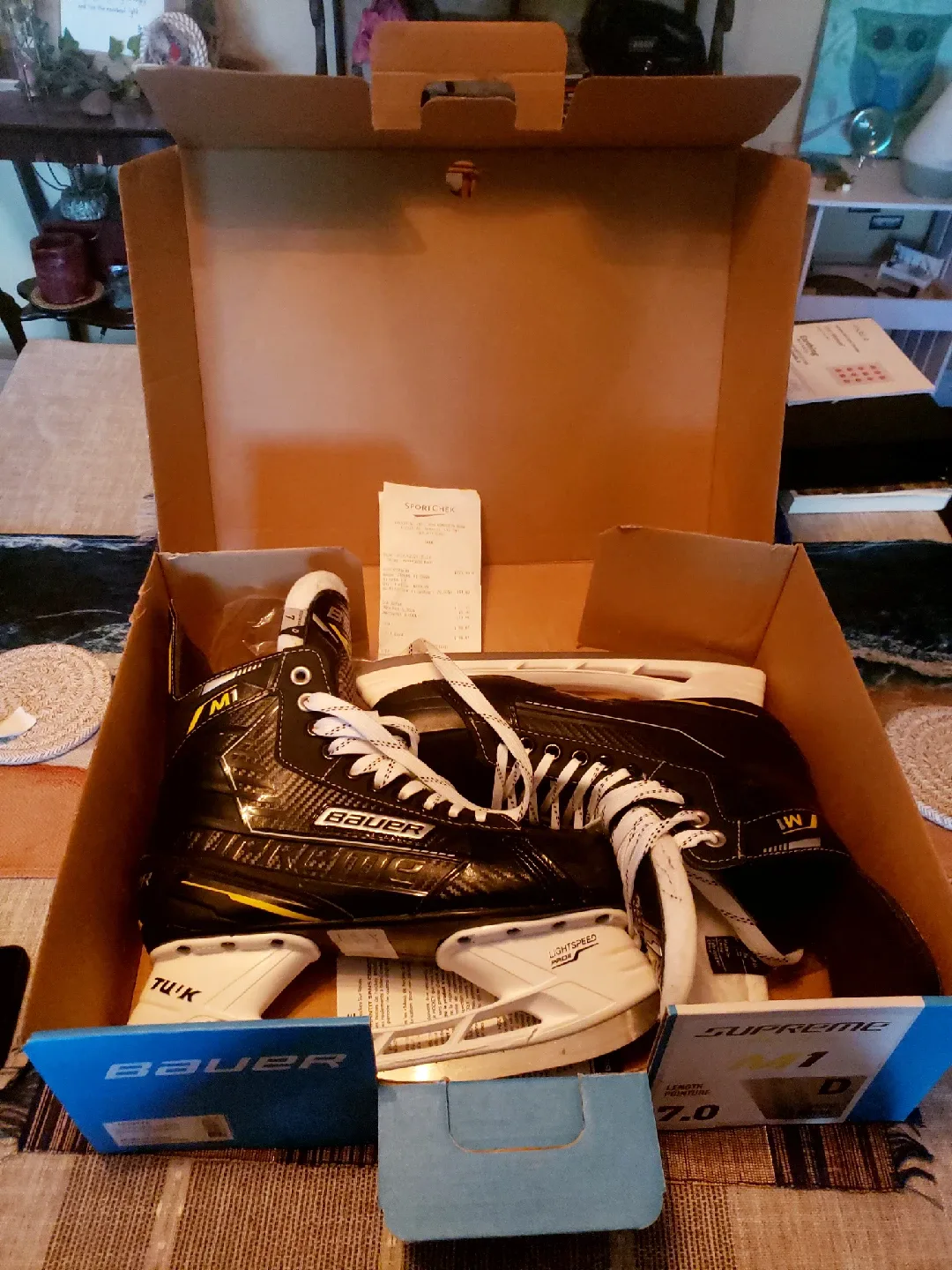 Bauer Supreme M1 Ice Skates - Size 7.0 image indicator(5)