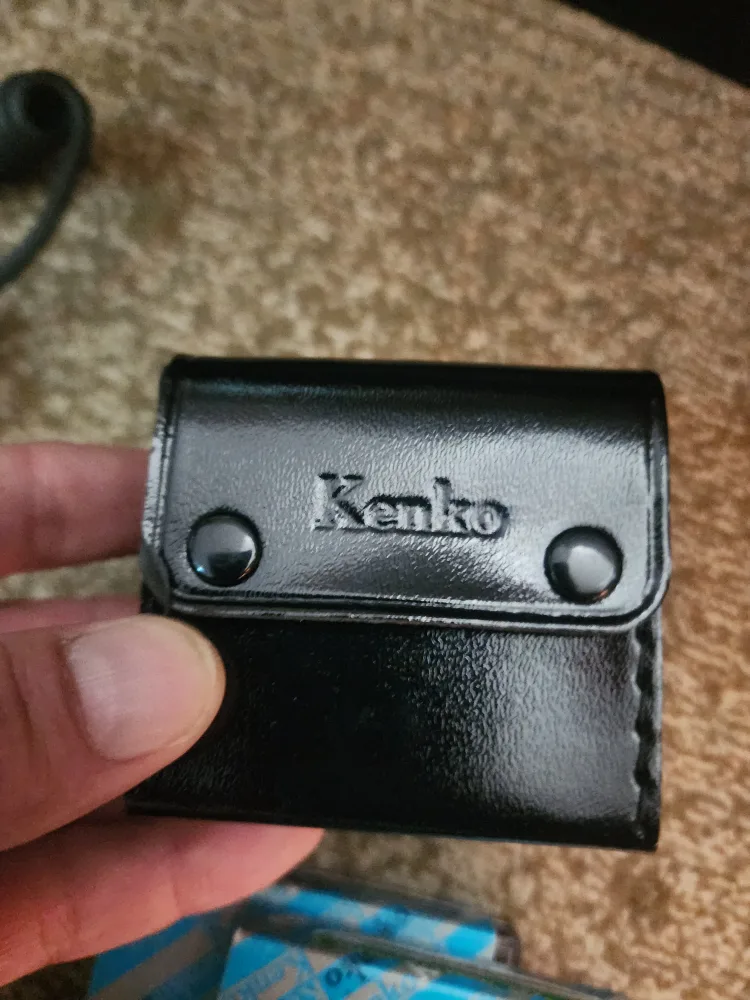 Kenko Close-Up Lens Set No. 1, 2, 3 - 55mm image indicator(2)