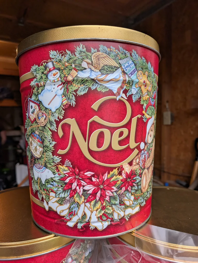 Noel Christmas Tin - Holiday Decor