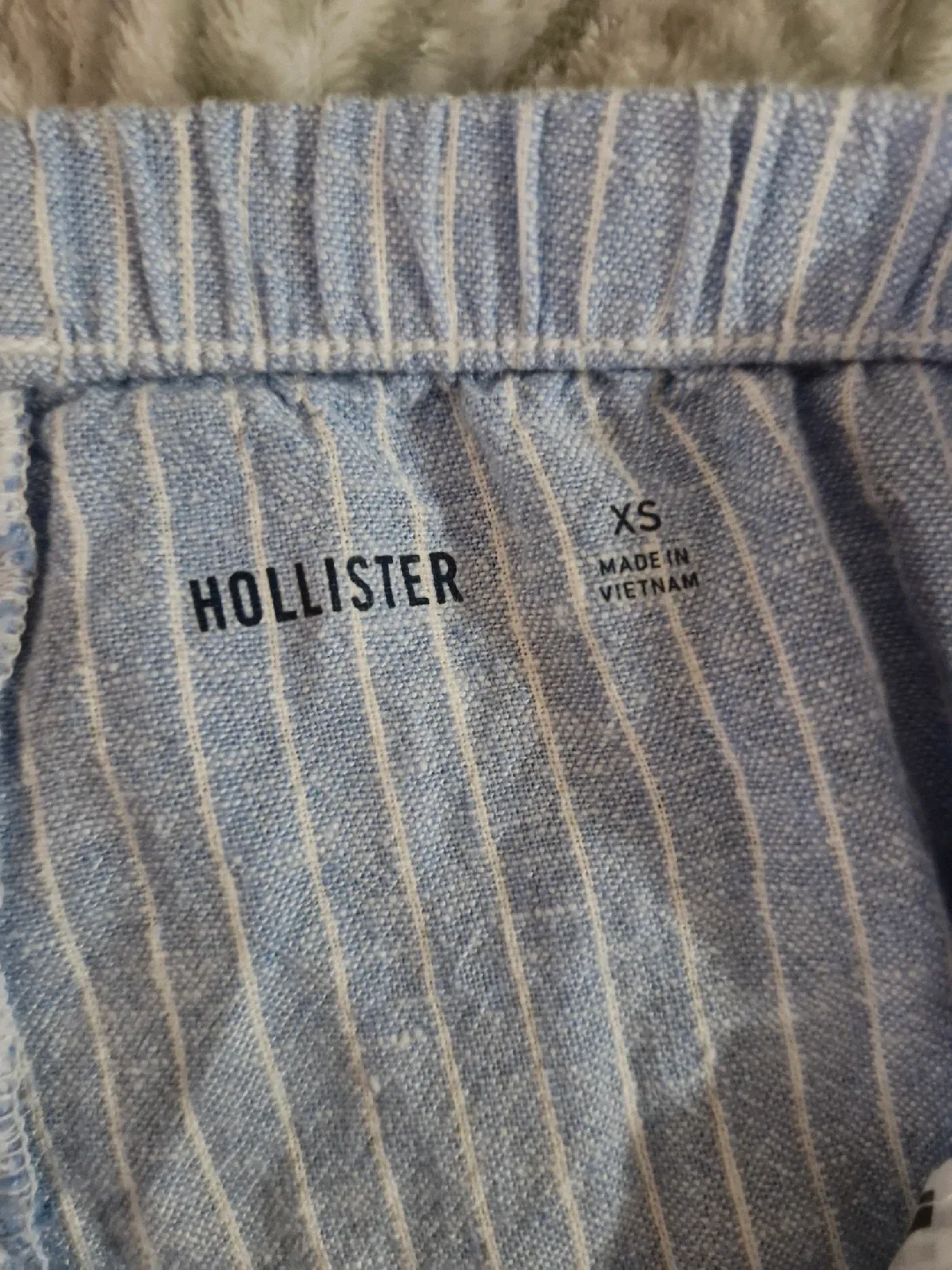 Hollister Striped Shorts - Size XS image indicator(2)