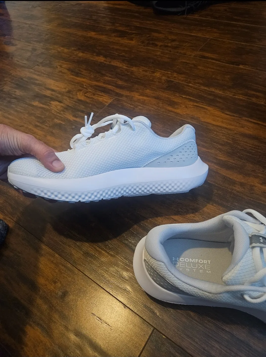 Under Armour Mens Charged Surge 4 Running Shoes image indicator(6)