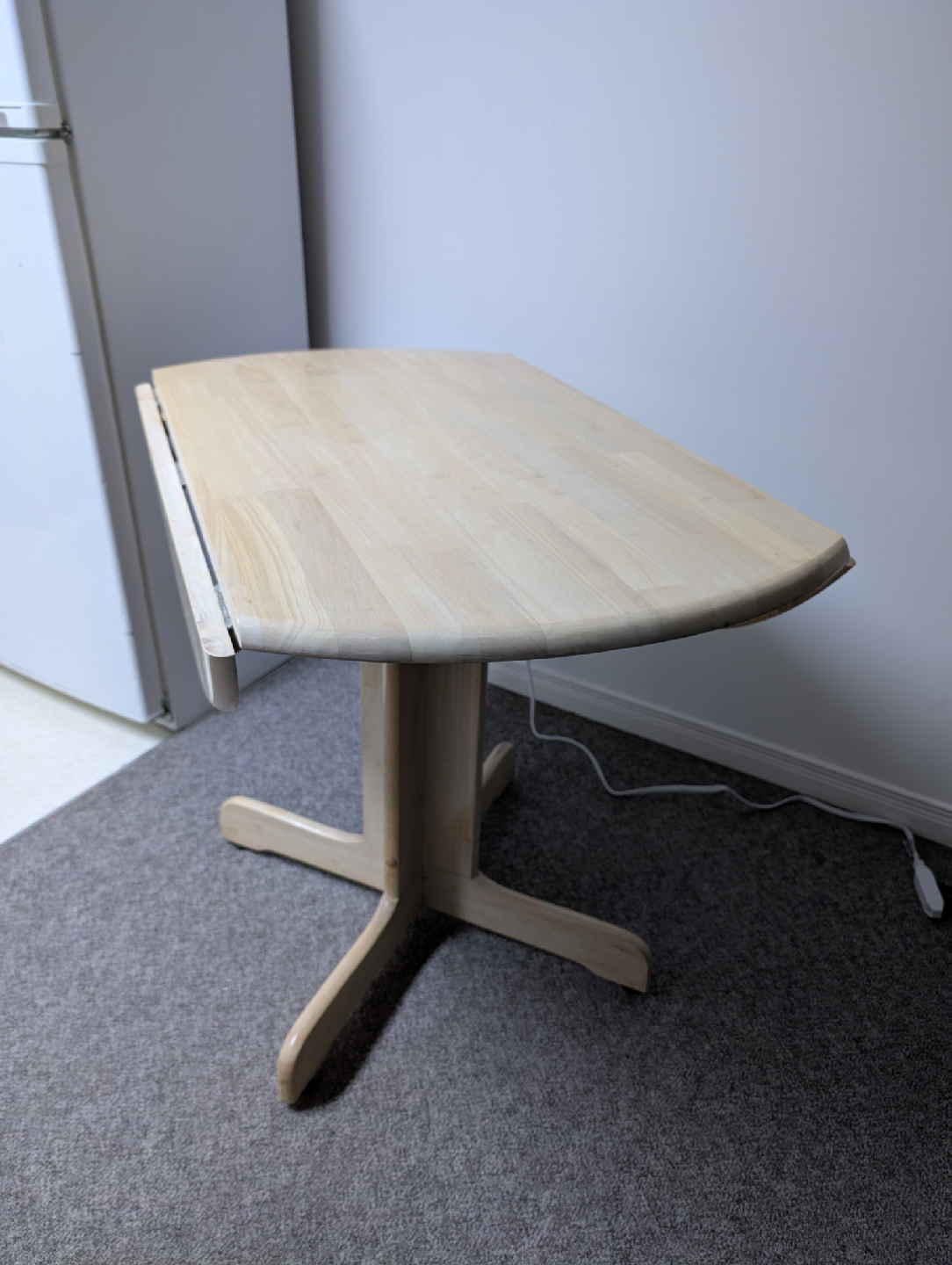 Drop Leaf Table and Two Chairs - photo 3