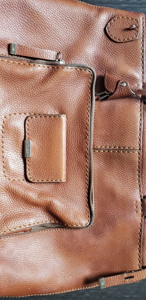 Tods Brown Leather Carryall Tote / Laptop Bag image indicator(3)