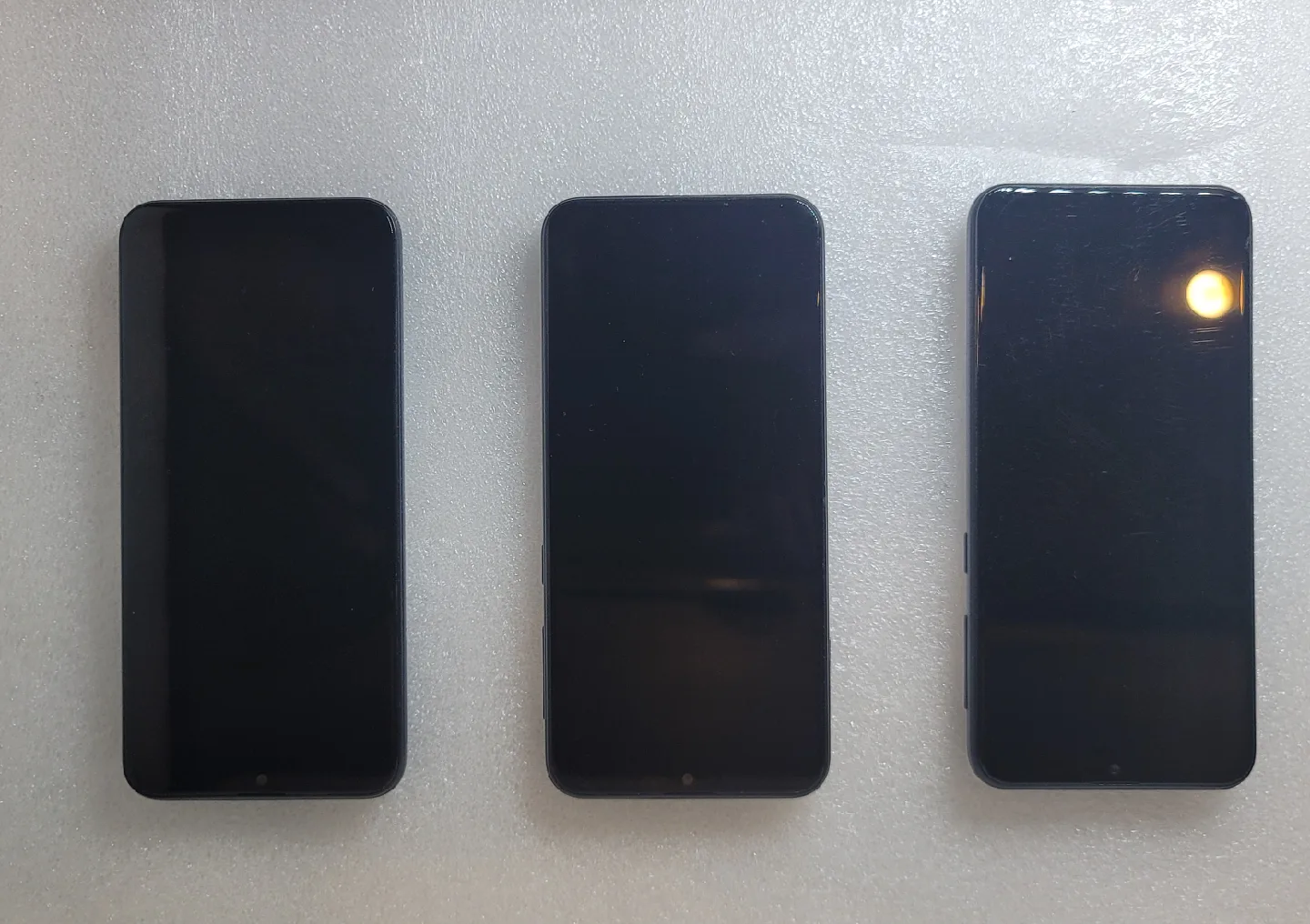 Samsung Galaxy A10e - Android Smartphone image indicator(2)