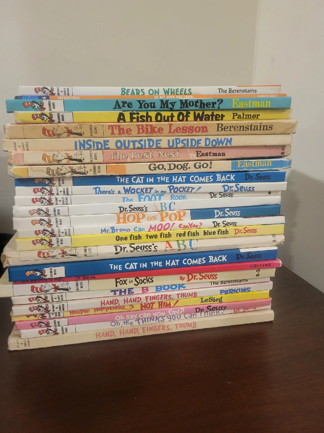 25 Dr. Seuss books