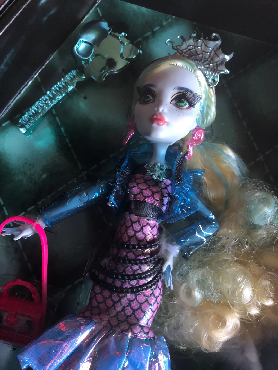 Monster High Haunt Couture Lagoona Blue Doll image indicator(2)
