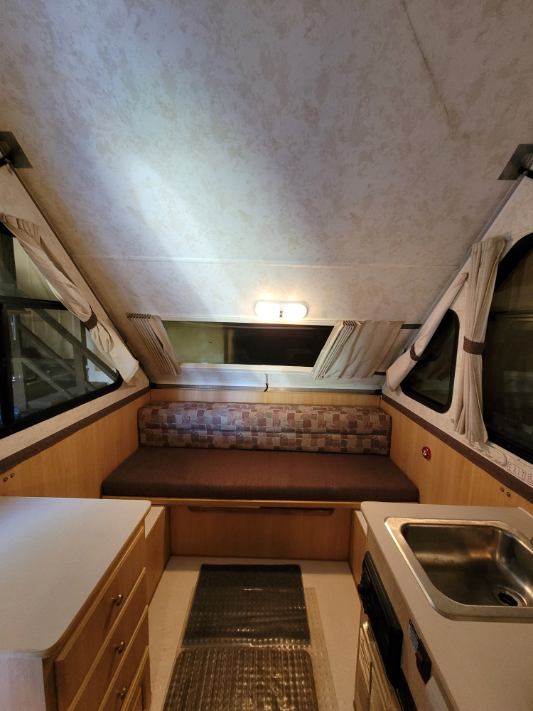 Chalet Arrowhead Pop-up Trailer - photo 5