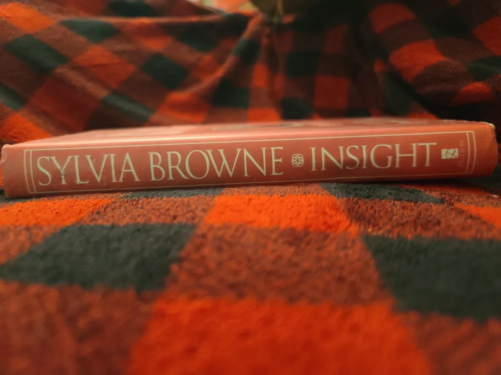 Insight: Case Files from the Psychic World by Sylvia Browne image indicator(3)