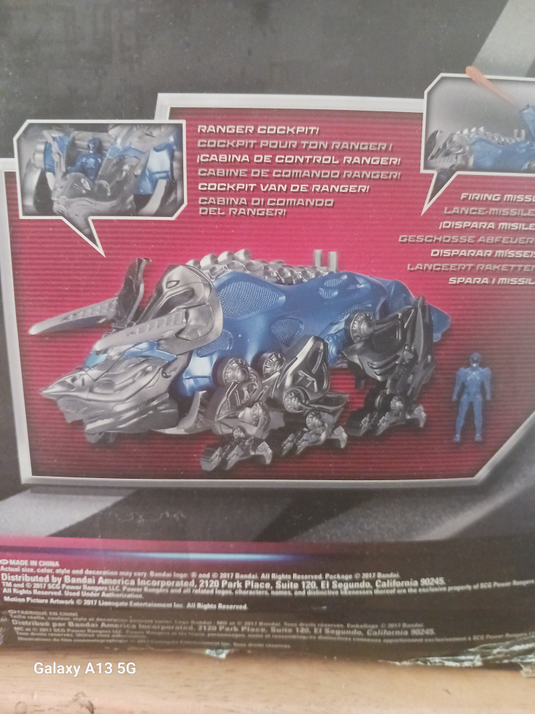 Power Rangers 5-in-1 Combined Megazord Toy - photo 4