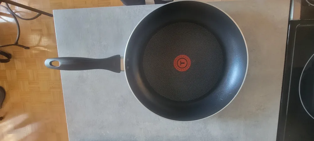 T-fal Durabase Non-Stick Fry Pan 🧡 thumbnail