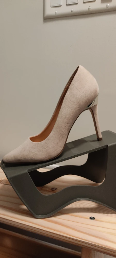 Naf Naf Paris Beige Heels - Size 6 - photo 2