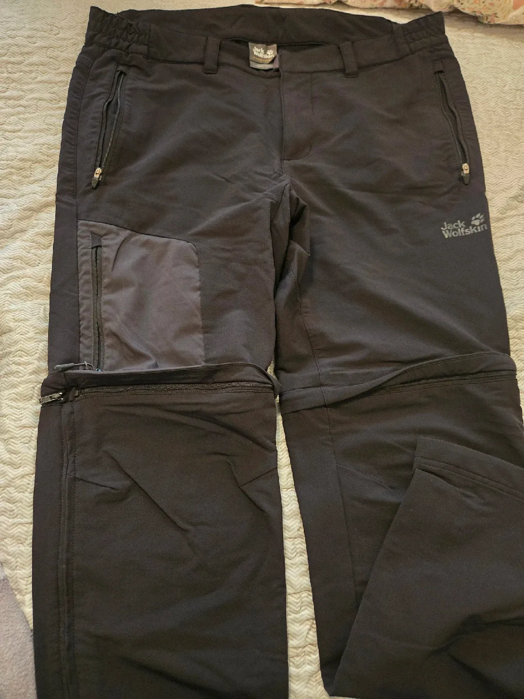Jack Wolfskin Convertible Hiking Pants thumbnail