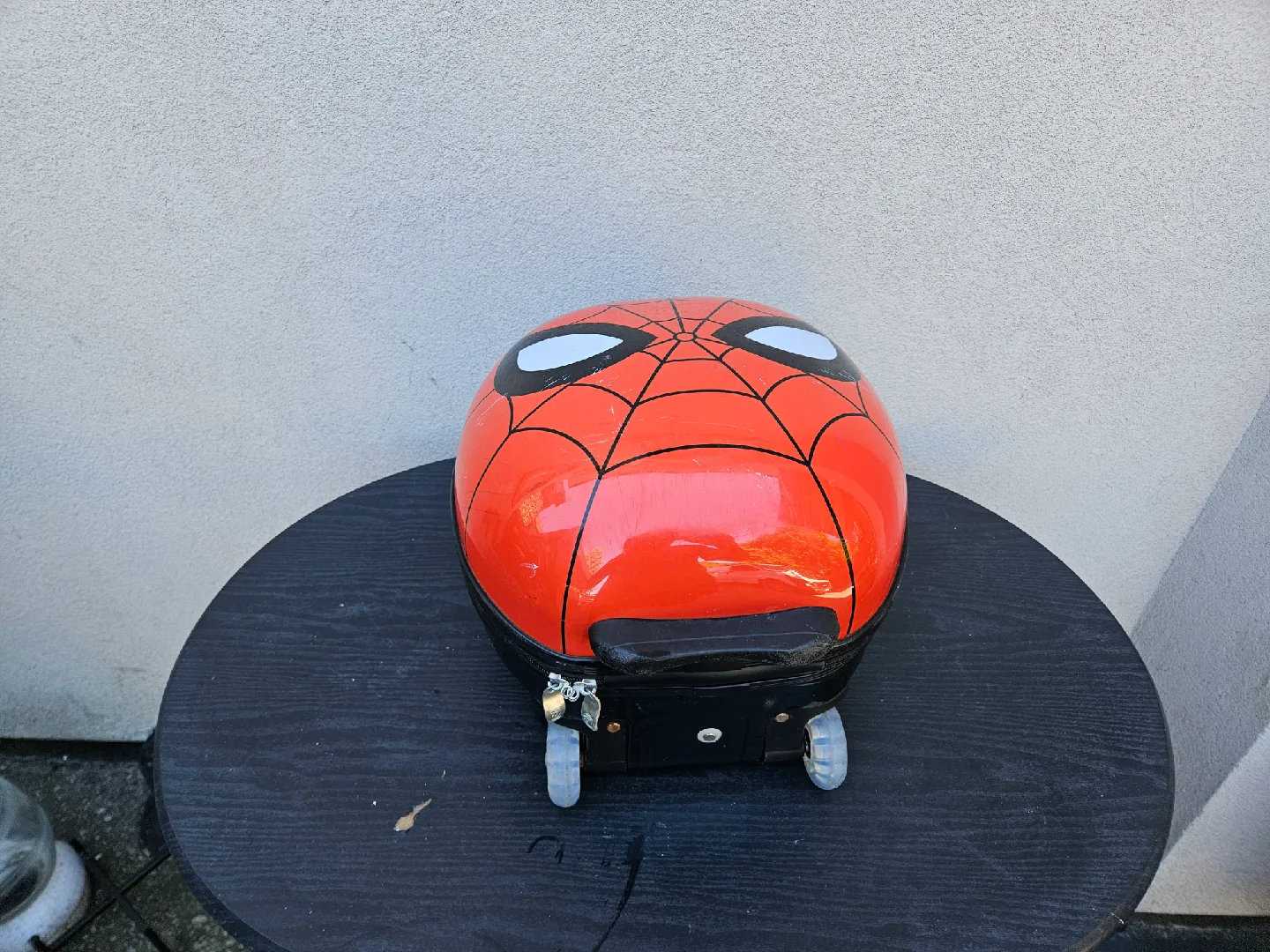 Spider-Man Rolling Luggage Suitcase image indicator(4)