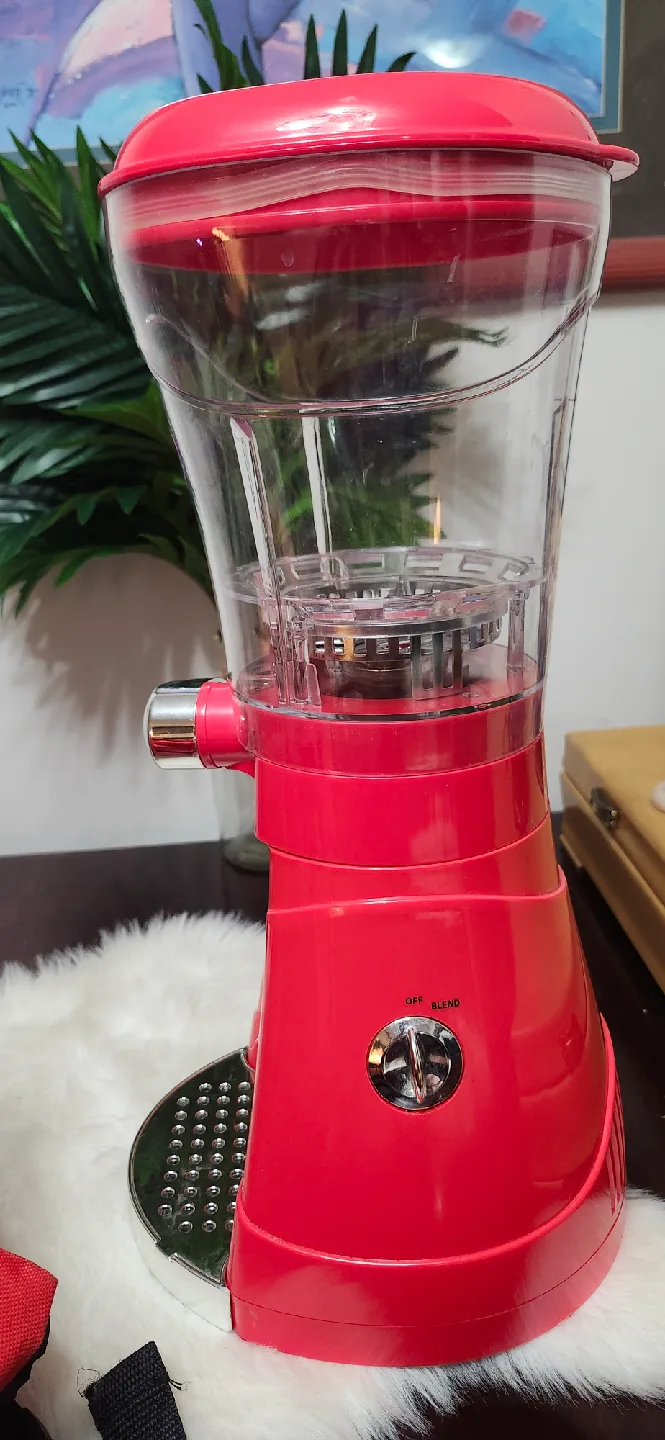 Nostalgia Margarita & Slush Maker with Carry Bag image indicator(4)