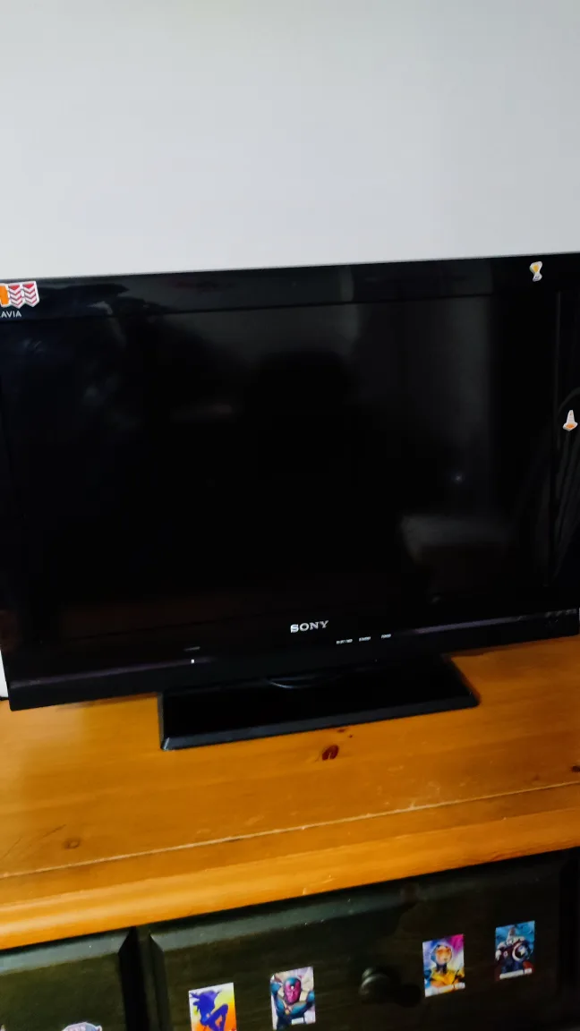 Sony Bravia KDL-32S5100 32" LCD TV thumbnail