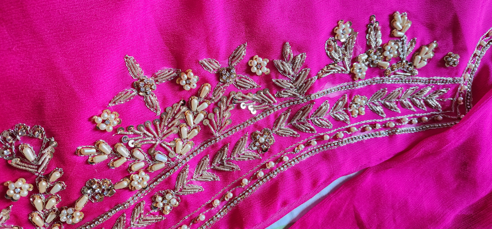 Shocking Pink Pakistani Shalwar Kameez – Gota Embroidery - photo 3