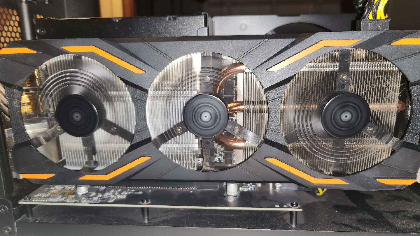 gtx 1080 - photo 2