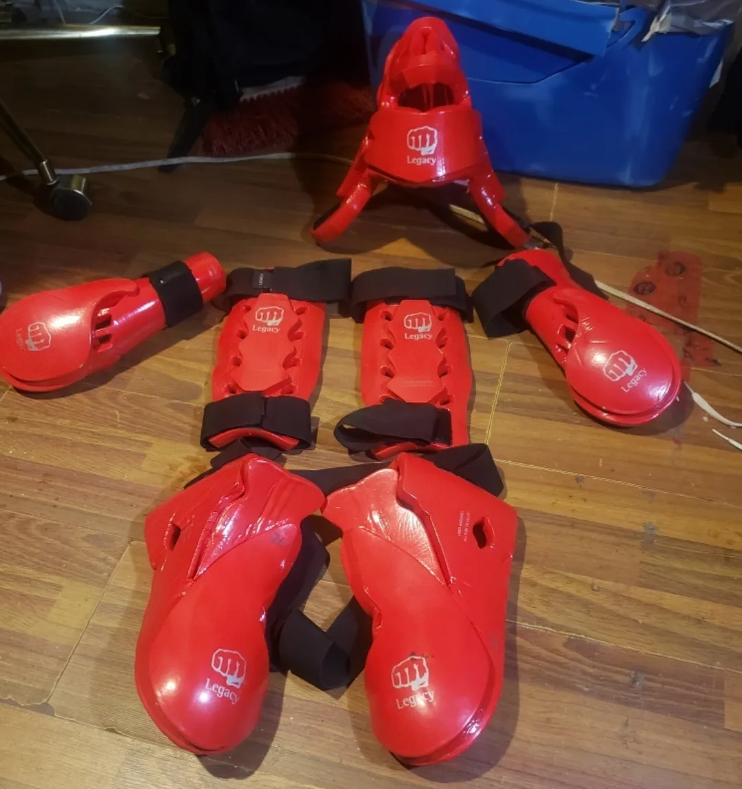 Legacy Sparring Gear Set - Red