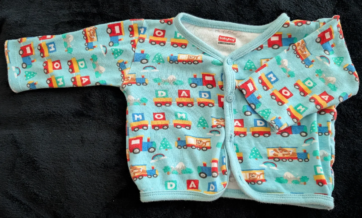 Baby Clothes Bundle - 0-6 months image indicator(3)