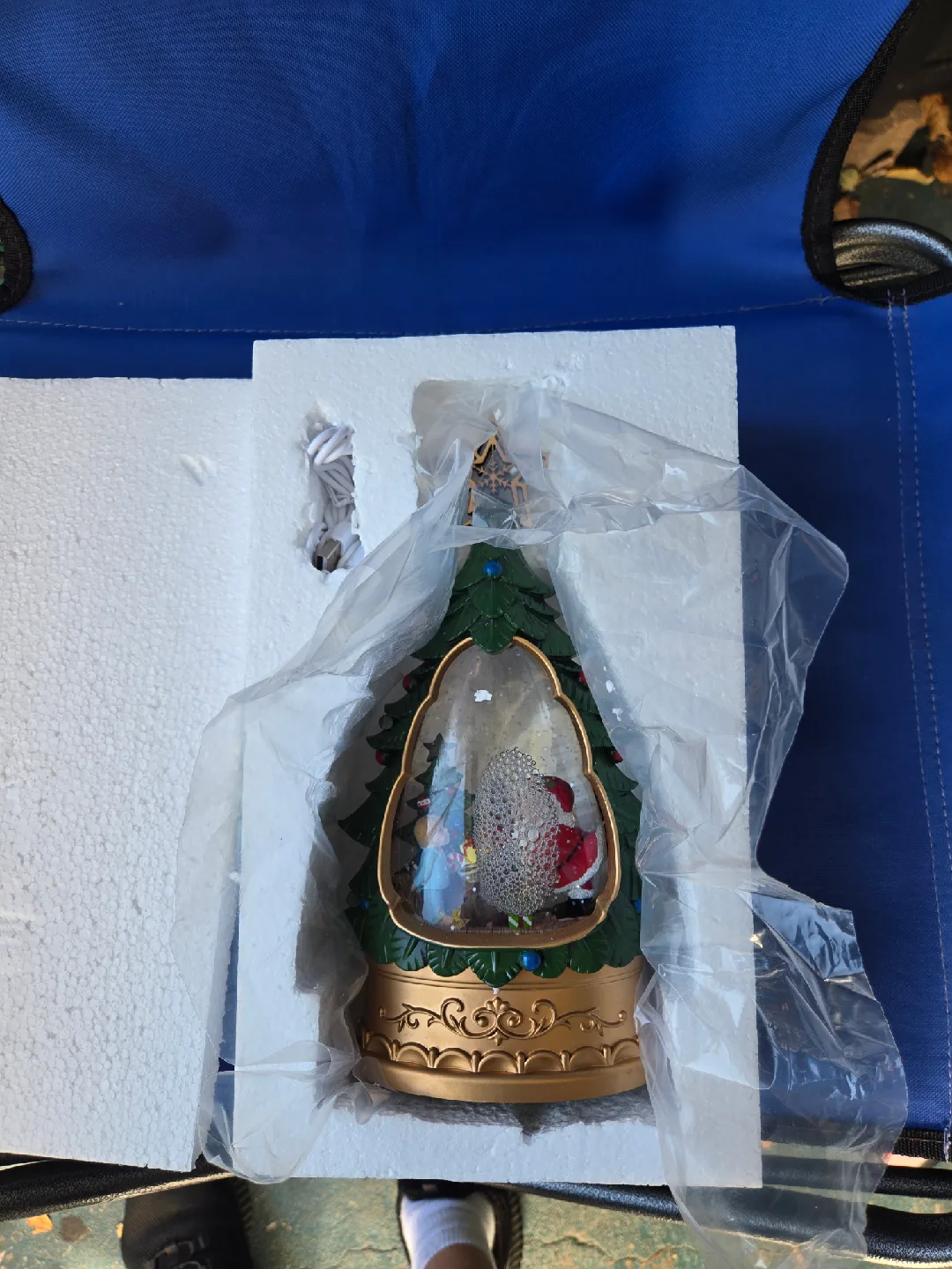 New Christmas Snow Globes Lantern image indicator(3)